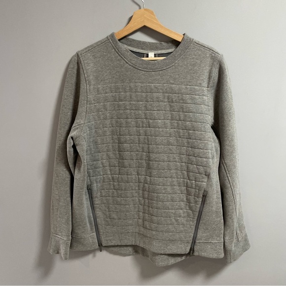 Lululemon Pullover - Picture 1 of 3